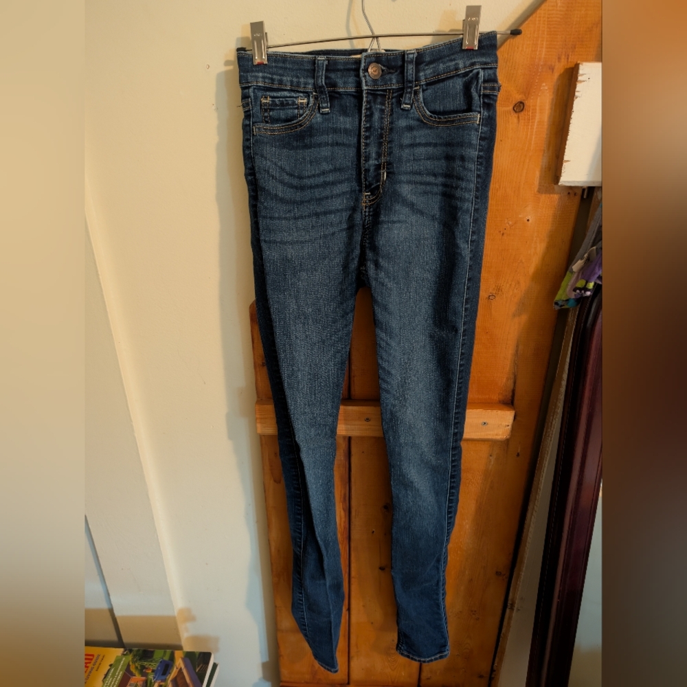 Hollister Women's Deep Blue Skinny Jeans